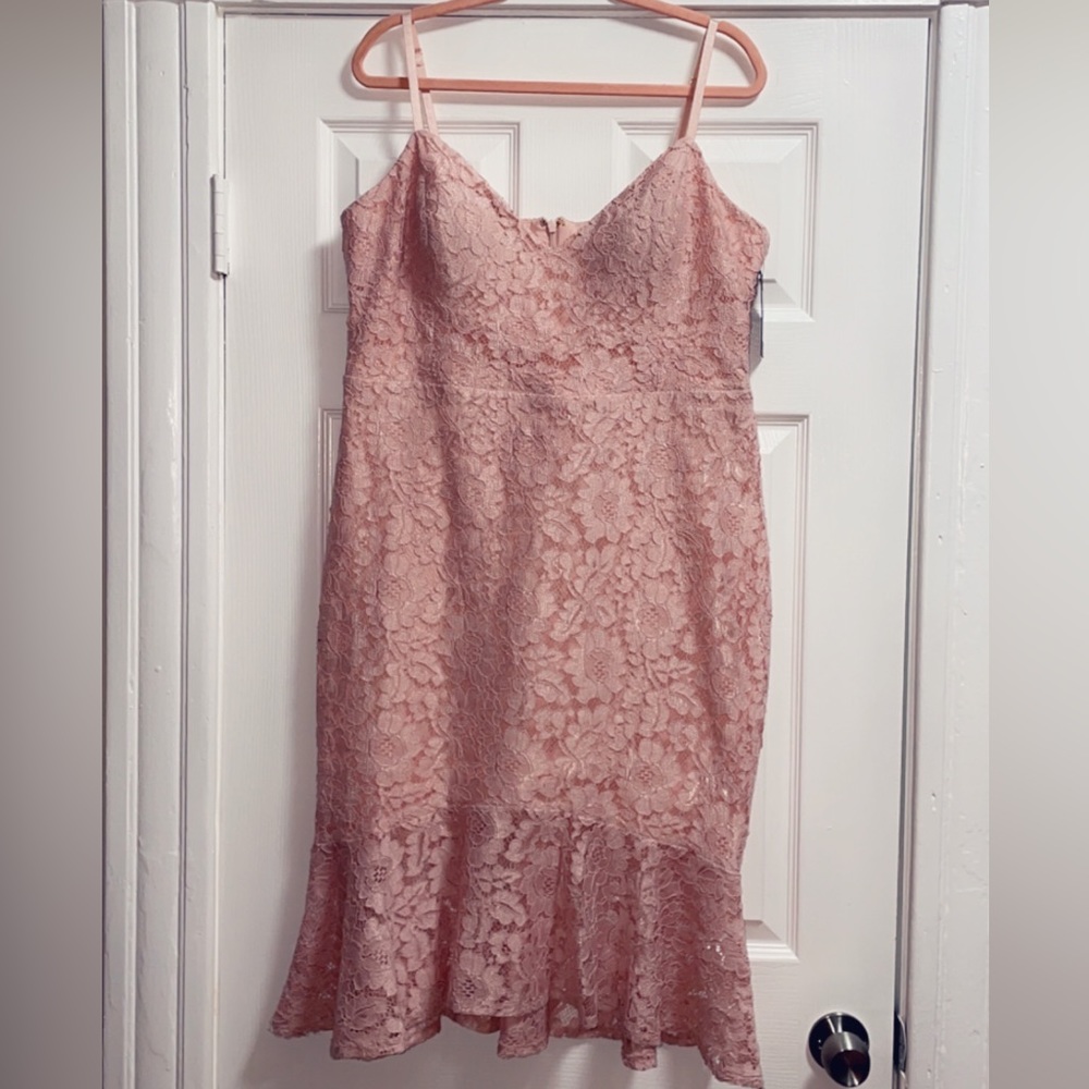 New Pink lace GUESS Dress